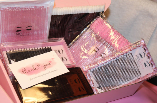 Jas’s Lash Tech Bundle 💝