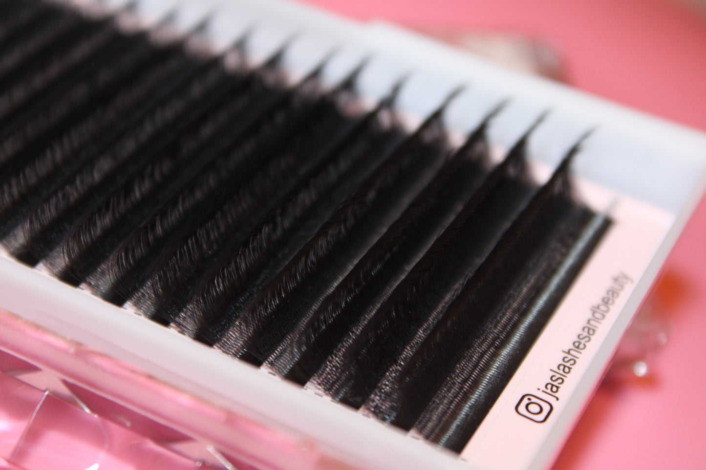 U-4D Premade Lash Extensions