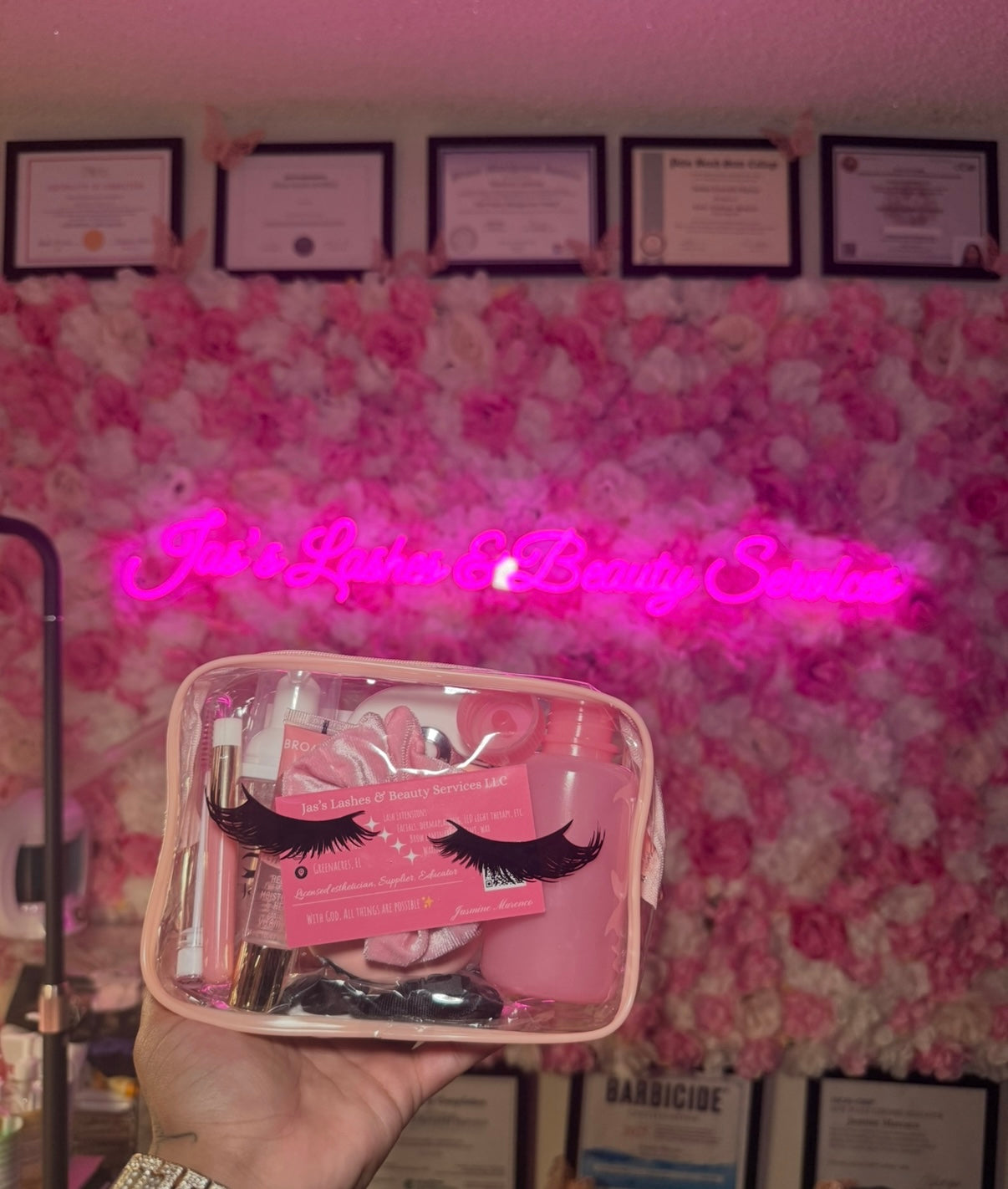 Aftercare kit for lash extensions